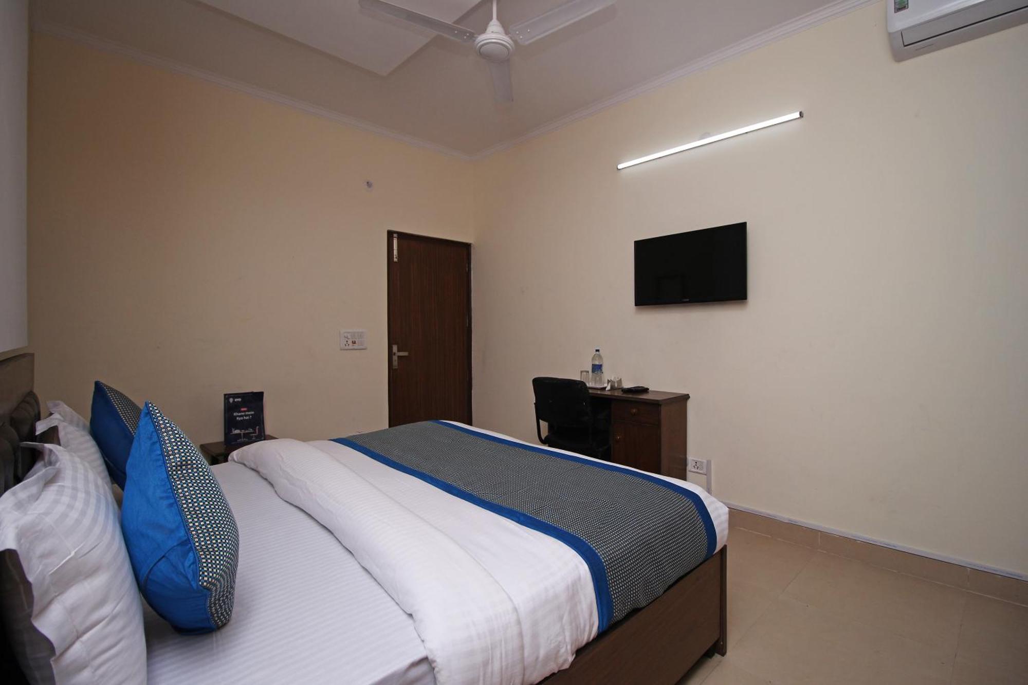 Hotel O Surya Palace New Delhi Exterior photo